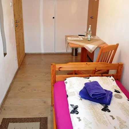 Pension-gaestehaus Oberscheven Leipziger Neuseenland Penzion