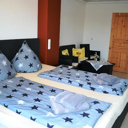 Pension-gaestehaus Oberscheven Leipziger Neuseenland Penzion Kitzscher