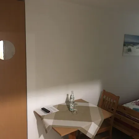 Pension-gaestehaus Oberscheven Leipziger Neuseenland